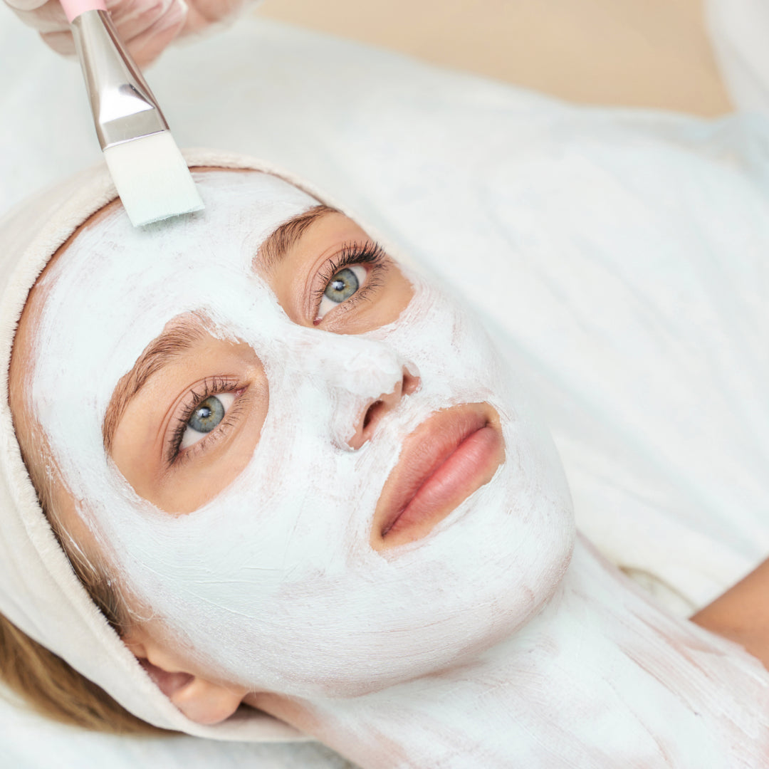 Whitening Facial – SkinTrends